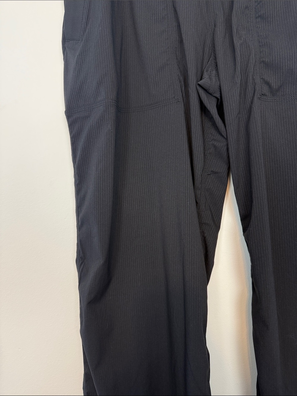 Lululemon Black Dance Studio Mid Rise Pull On Pants. Size 12. Short. NWT - Picture 10 of 14